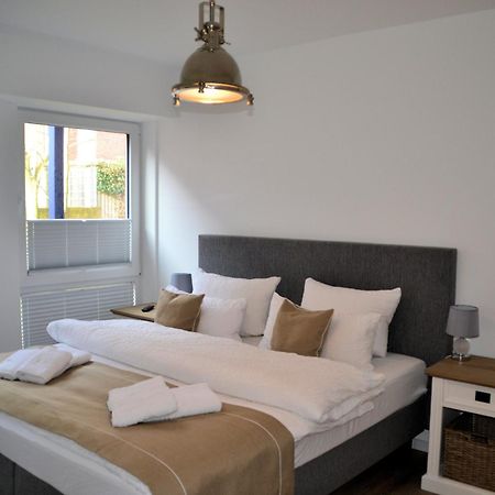 Villa Am Januspark Йюст Экстерьер фото